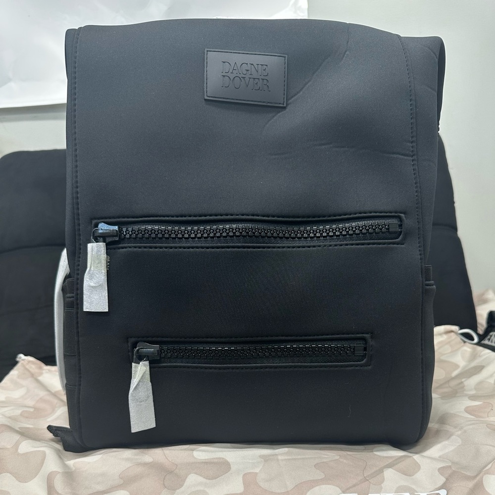 Dagne Dover Onyx Medium Indi Diaper Backpack - Picture 4 of 4